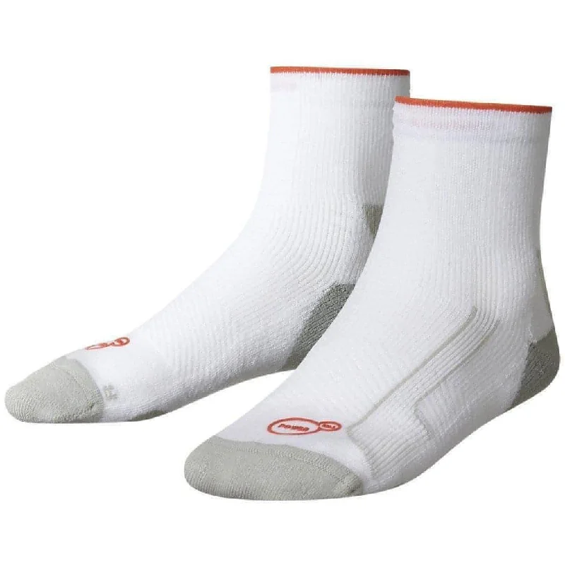 Puma Performance + T Medium Quarter Training Socks - White